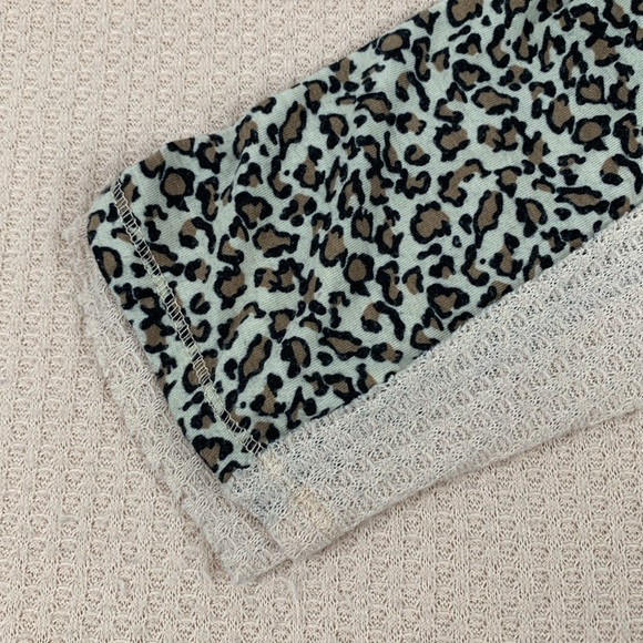 Umgee Cream Waffle Knit Long Sleeve Thermal with Leopard Print Sleeve Hem Accent - Picture 5 of 6